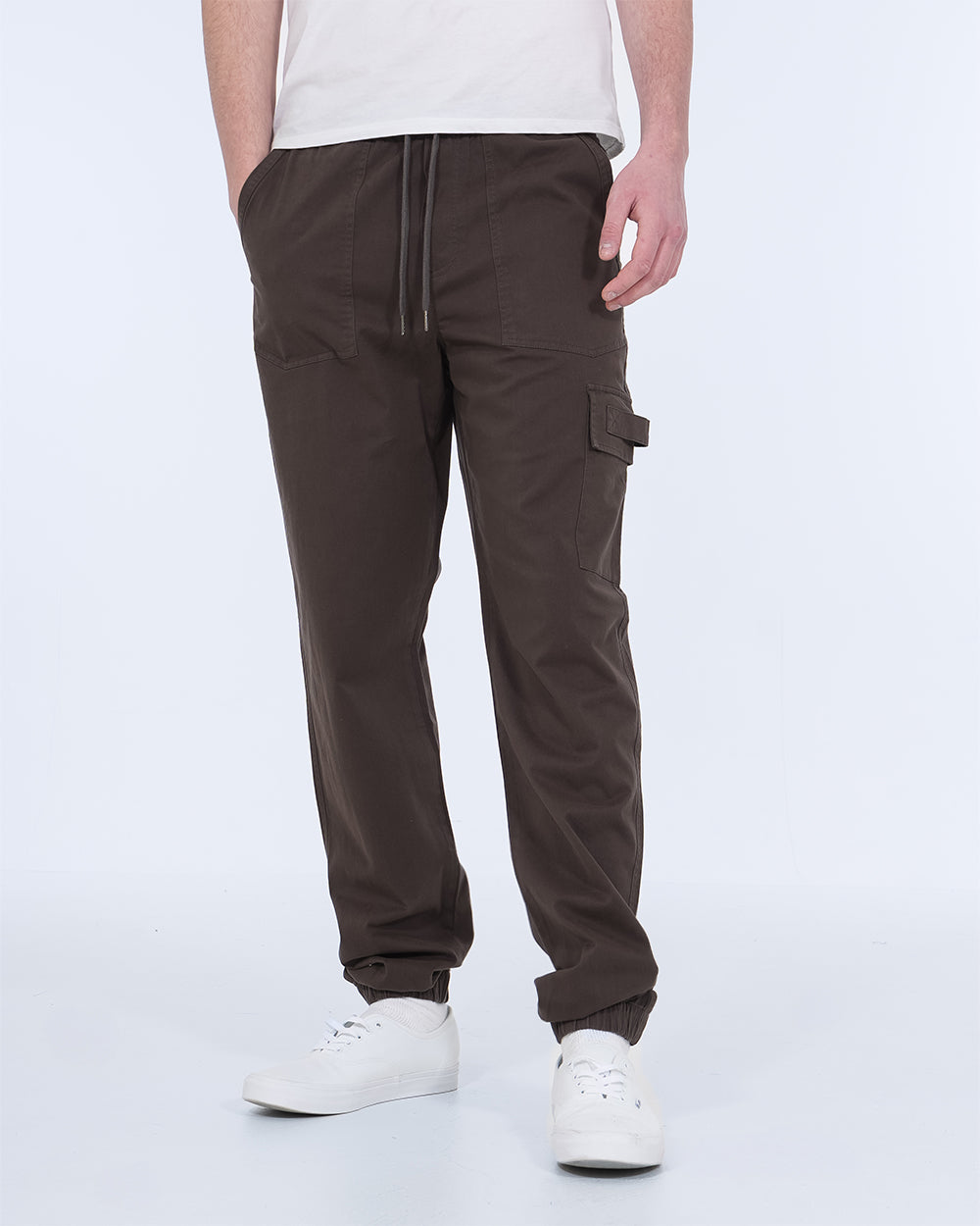 2t Jayden Regular Fit Tall Utility Cargo Trousers (black